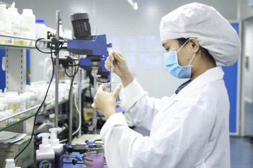 突破外資壁壘 國有新品牌如何在洗護用品行業(yè)搶占一席之地